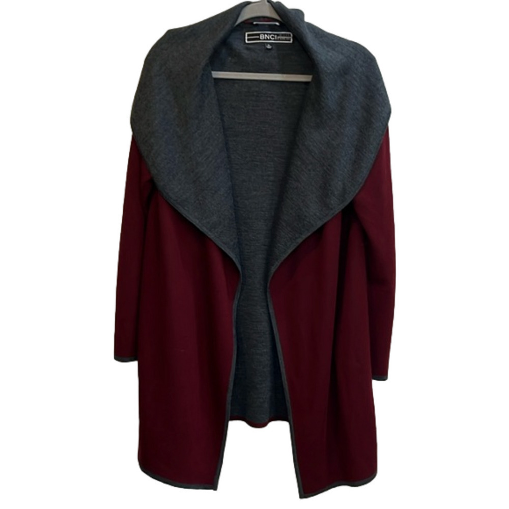 BNCI by Blanc Noir XL hooded Maroon charcoal trim
